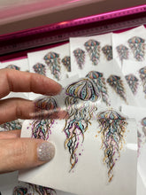 Load image into Gallery viewer, Sticker D6 Glittery Jellyfish
